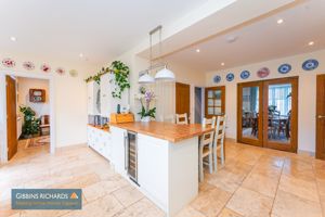 Photo 22- click for photo gallery